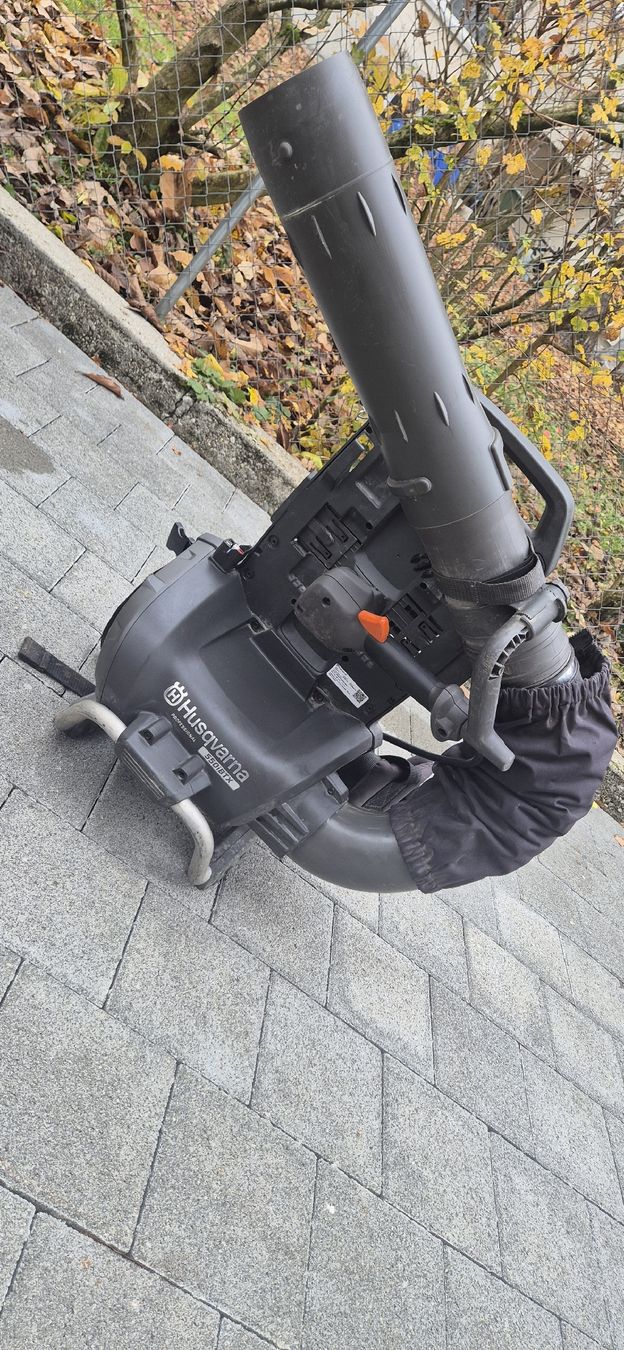 Husqvarna Laubbläser & Laubsauger: Husqvarna 550I BTX – Gebraucht aus Grenchen von Hzpro