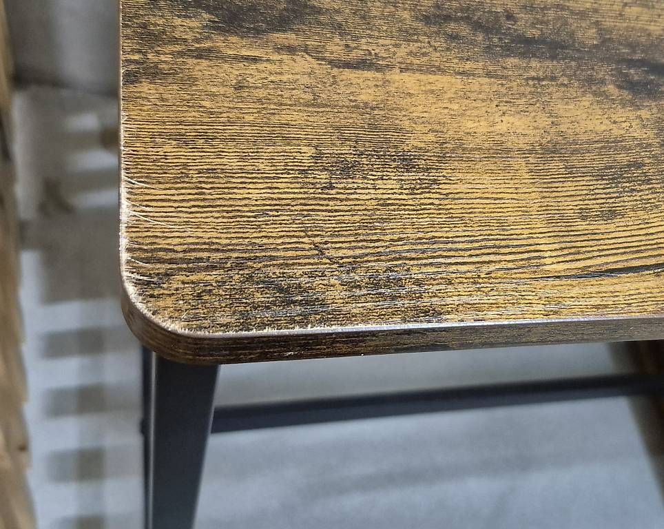 Tables: Bartisch mit zwei Hocker – D'occasion à Eschenbach SG par Humi91 2
