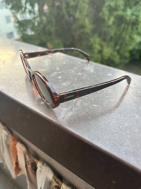 Occhiali & Lenti: Komono Sonnenbrille – Usato da Luzern venduto da dariajenni 1
