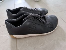 Vivobarefoot 41M
