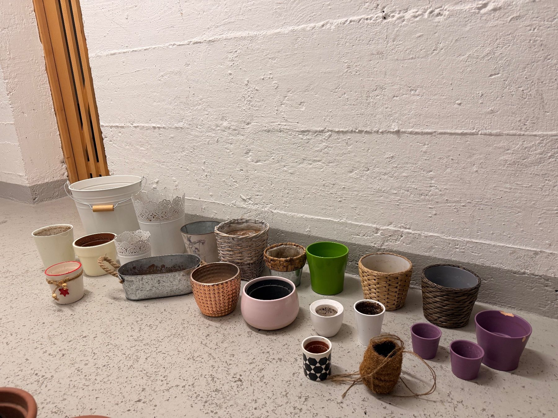 Vasi per fiori: Blumentöpfe, Dekotopf,  verschiedene Materialien – Usato da Zürich venduto da Cleo234