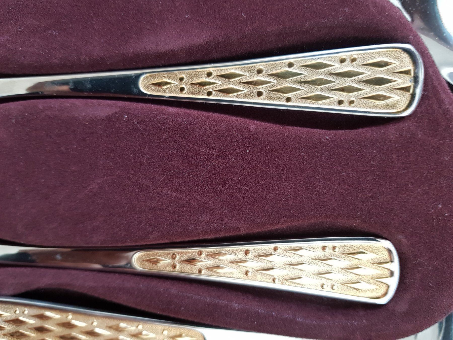 Cucchiai: Besteck-Set 34 teilig,inkl.Koffer – Nuovo e nell'imballaggio originale da Küsnacht ZH venduto da 2011_ 5