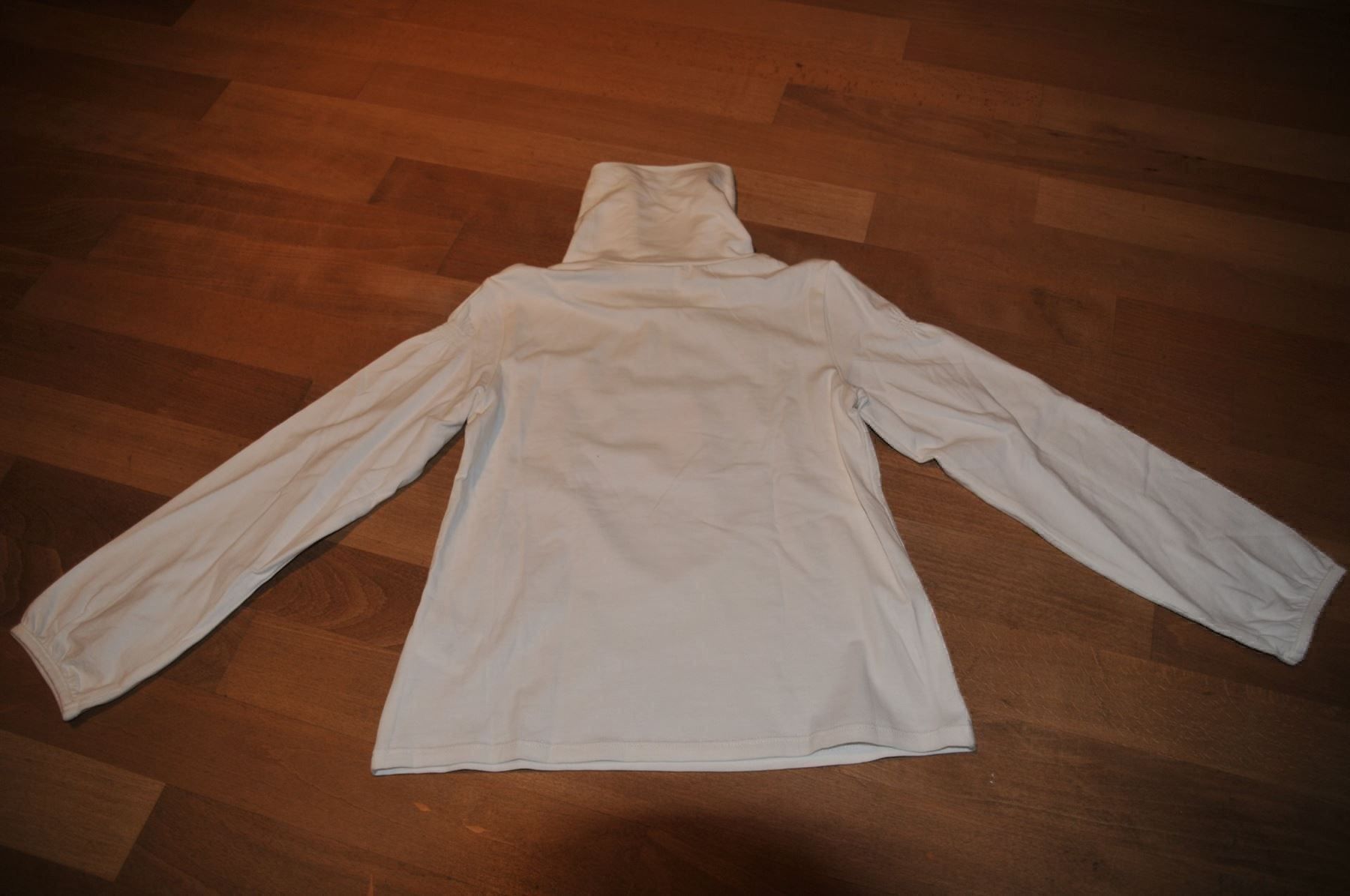 Maglioni & Felpe: beiger Rollkragen Pullover, Gr. 126 – Nuovo (secondo la descrizione) da Winterthur venduto da Schwestere 1