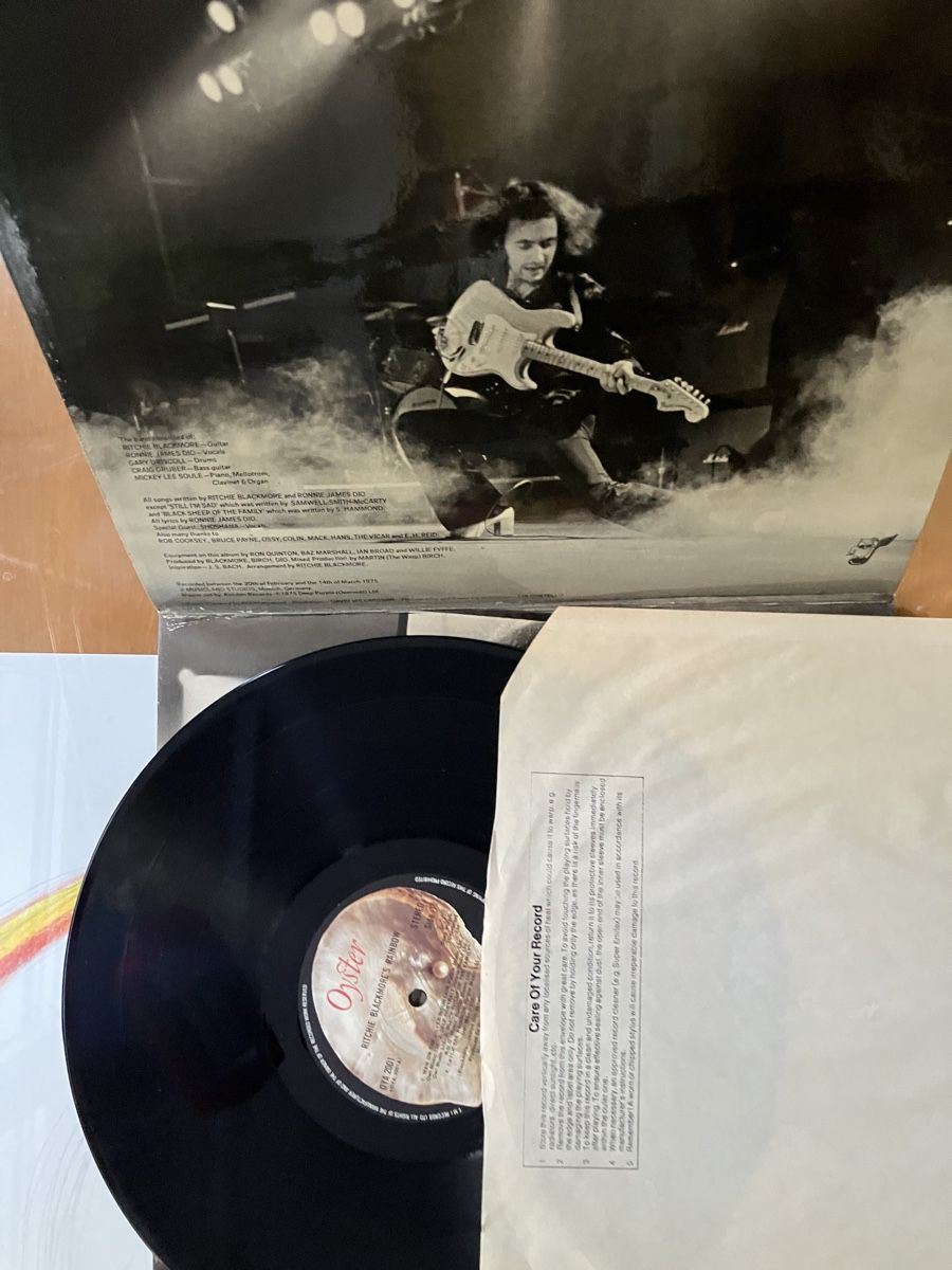 Dischi in vinile: Ritchie Blackmore's Rainbow UK Oyster LP OYA 2001  – Nuovo (secondo la descrizione) da Basel venduto da Gholb 2