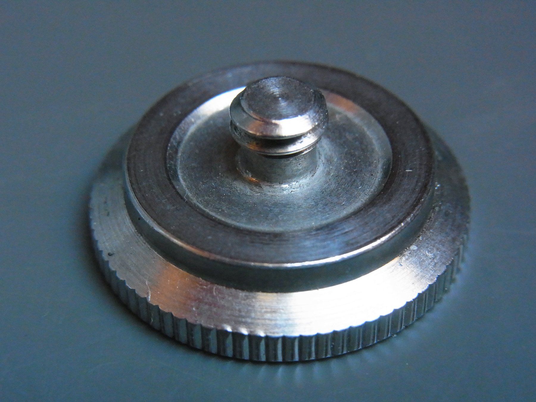 Novoflex Treppiedi & Teste: Novoflex Miniconnect MR & 2 Schrauben 1/4" #v1 – Usato da Dietikon venduto da Baro4 2