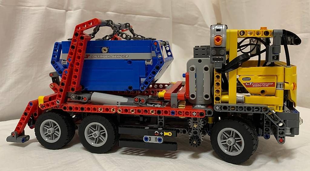 Lego Kit di costruzioni: Lego Technic Container-Truck – Usato da Meikirch venduto da meineangebote
