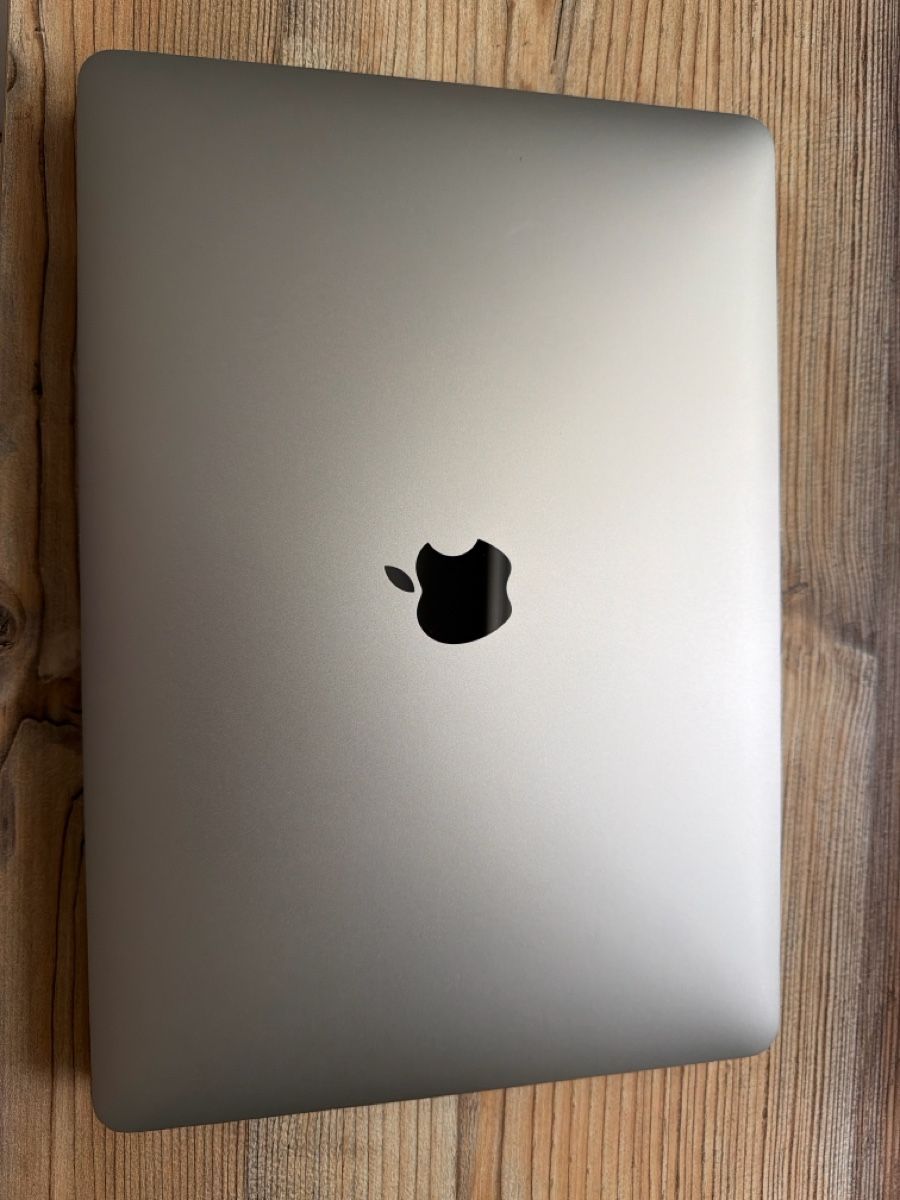 Apple Notebook: Mac Book Air 2020 – Usato da Zofingen venduto da lui_8zwn