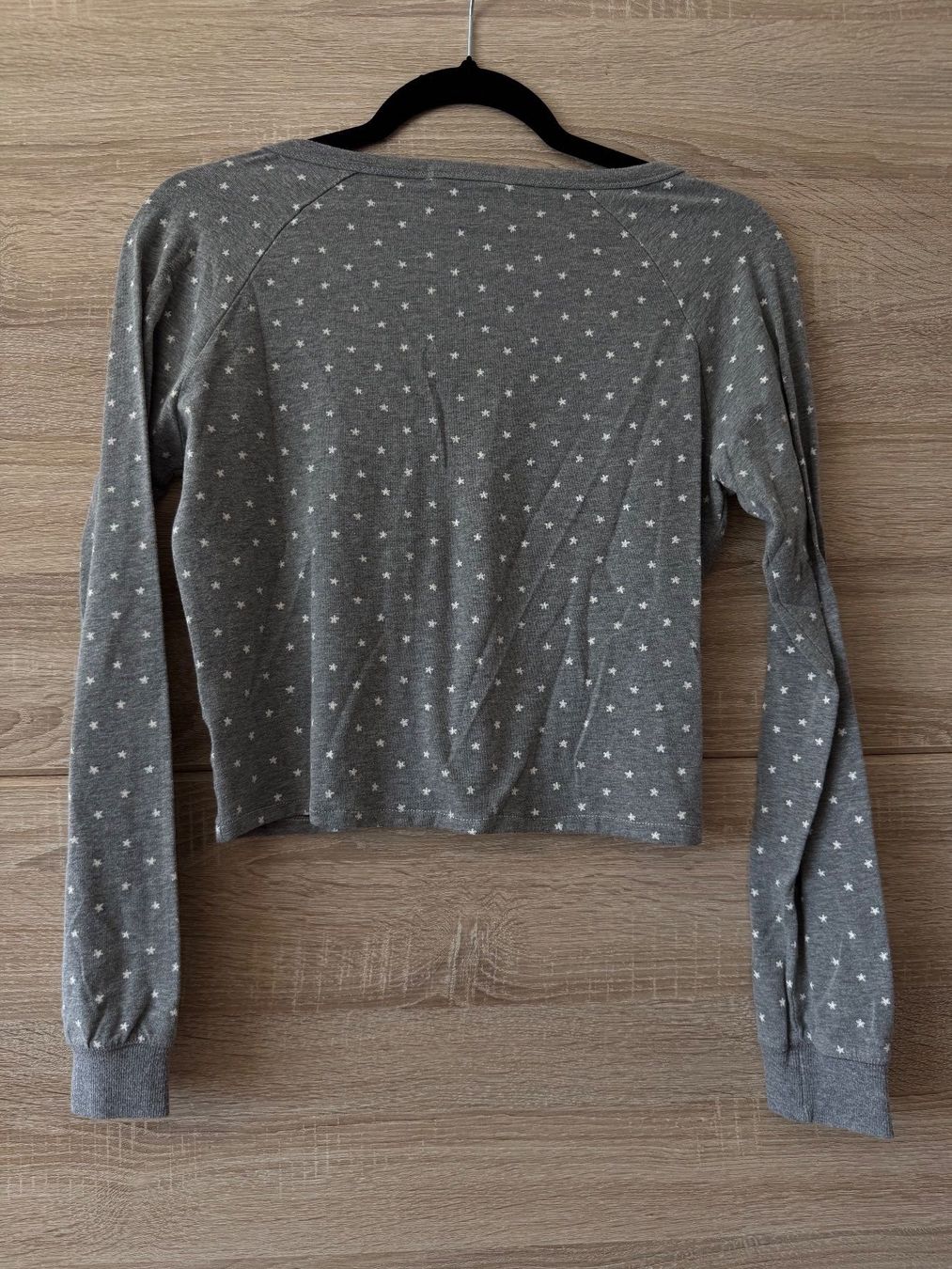 Pyjamas: Ensemble de pyjama gris – Gebraucht aus Montreux von Izapeche811 3