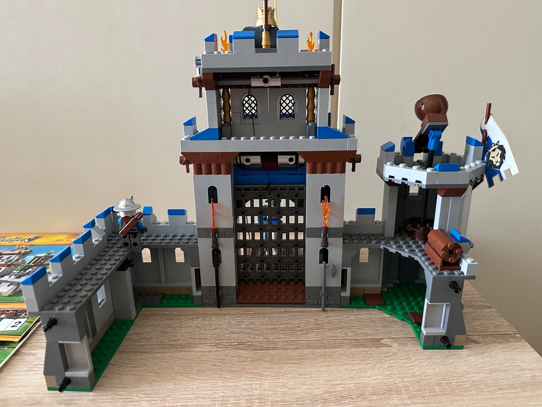 Lego Kit di costruzioni: LEGO 70404 King's Castle – Usato da Basel venduto da Don-Angel 6