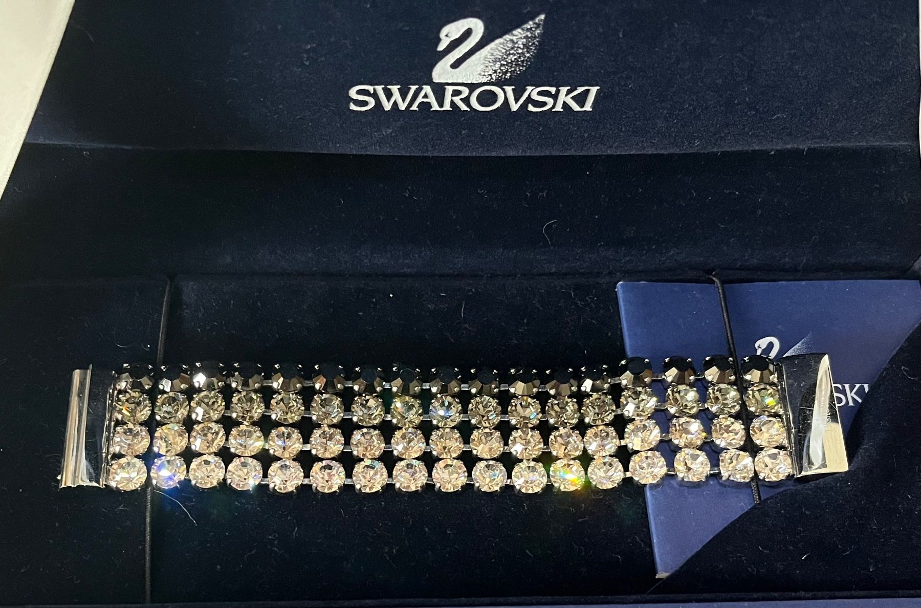 Swarovski Bracciali & Braccialetti: Swarovski statement Armband Neu & original – Nuovo (secondo la descrizione) da Kirchleerau venduto da Piroska05 6
