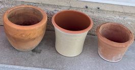 3 formschöne Tontöpfe
