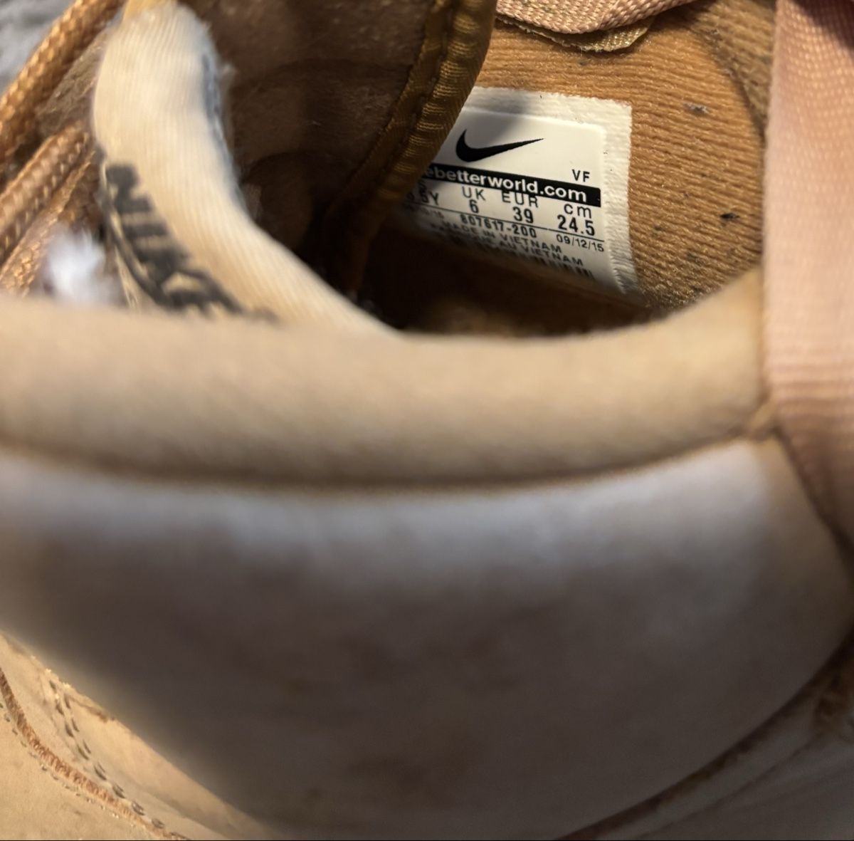 Nike Scarpe da uomo: Nike Air Force 1 High braun – Usato da Schwerzenbach venduto da rea_bh9k 1