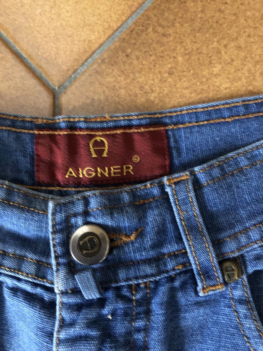 Jeans: Aigner Jeans – Usato da Solothurn venduto da Congela 1