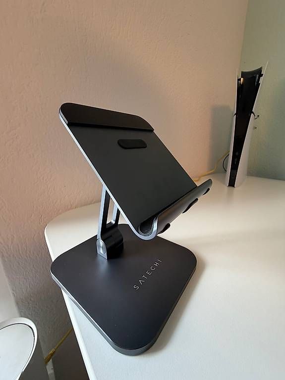Altro in Decorazioni & Accessori: Satechi Aluminum Desktop Stand – Usato da Aesch ZH venduto da Lucky_23 1