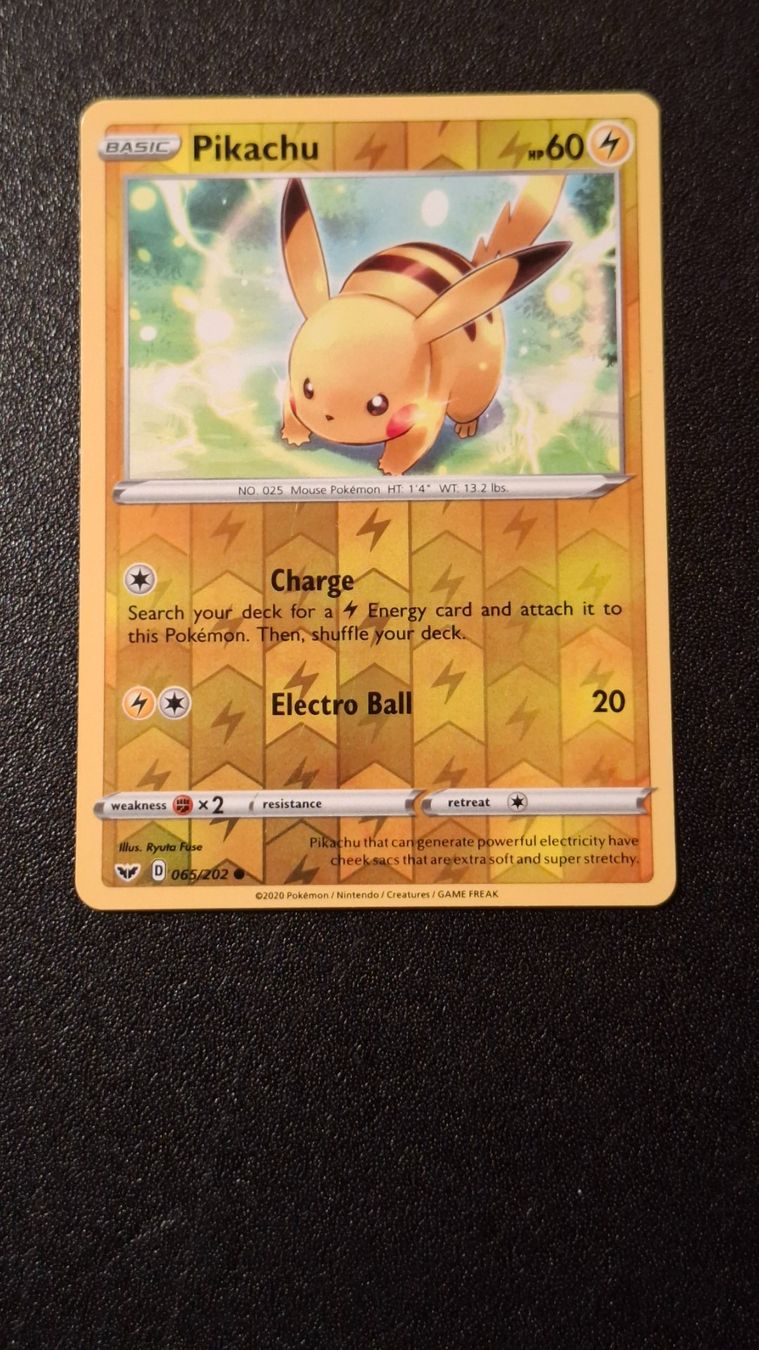 Pokémon Carte collezionabili: *Pokémon Pikachu* Reverse Holo 065/202 – Nuovo (secondo la descrizione) da Brütten venduto da Sigimi