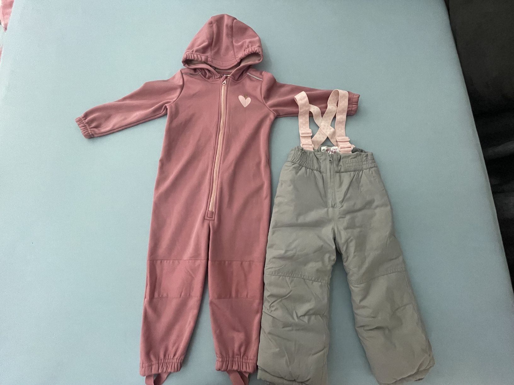 Ensembles coordonnés: Kleiderpaket gr. 98-104 (23 stk.) – D'occasion à Gettnau par vit_xr9b 3