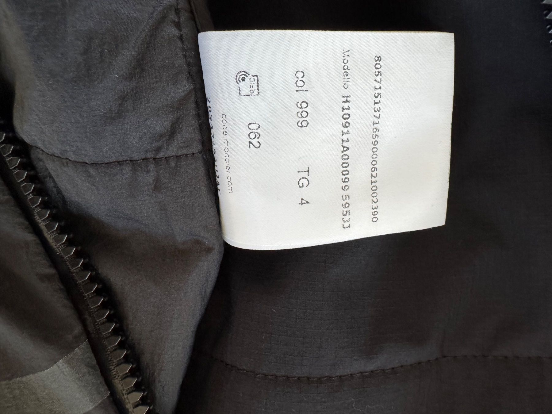Moncler Giacche: Moncler Übergangsjacke Grösse 4 – Usato da Pfäffikon ZH venduto da Watch_lover 7
