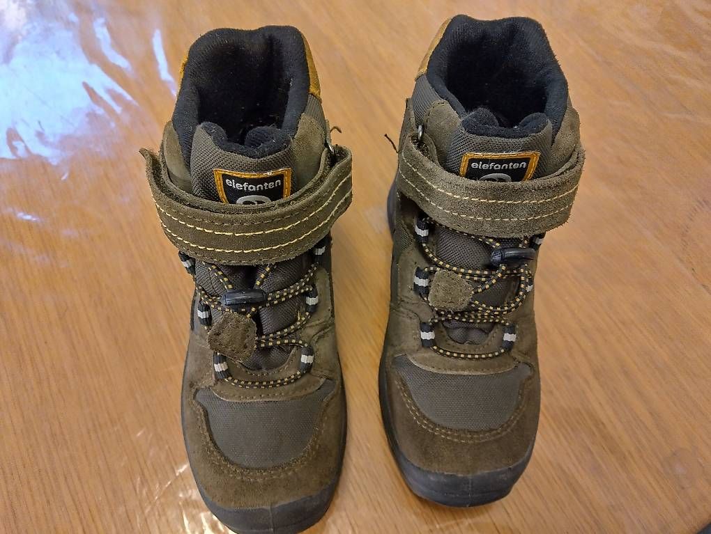 Scarpe per ragazzi: Wanderschuhe – Usato da Zürich venduto da Gutzifisch 1