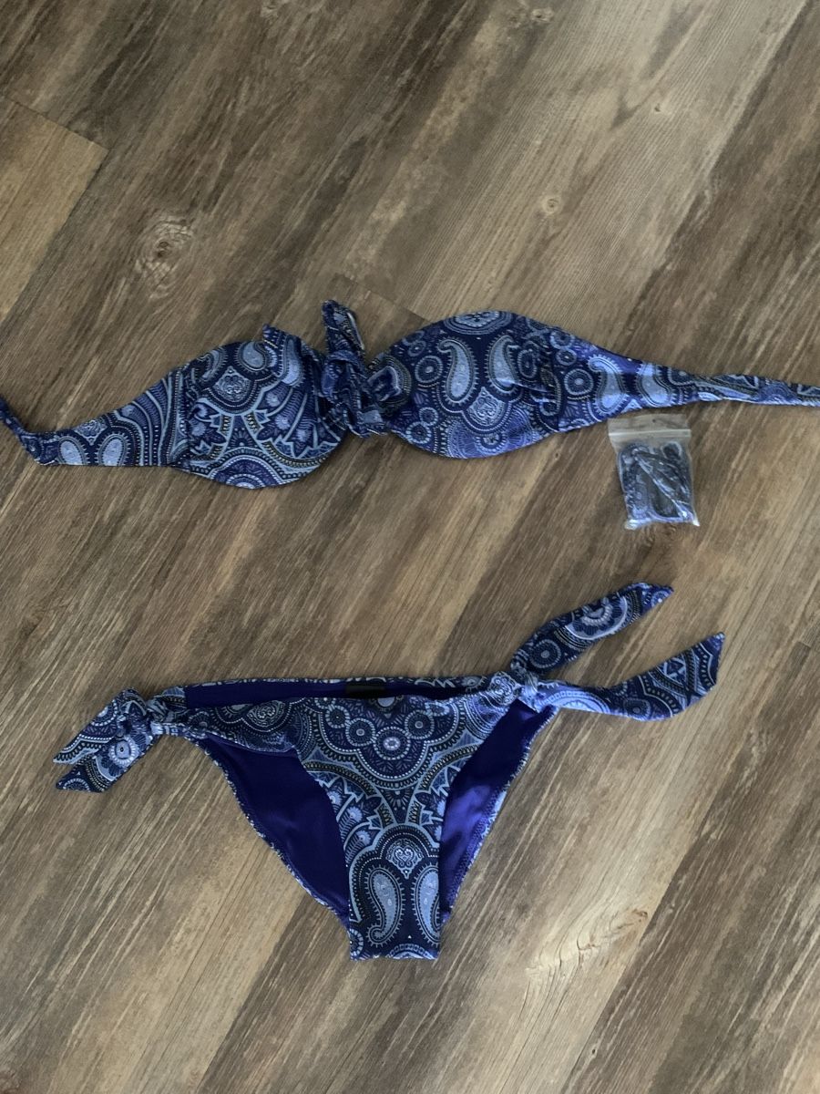 Badekleider & Bikinis: Bikini – Gebraucht aus Emmen von Bgucci_girl