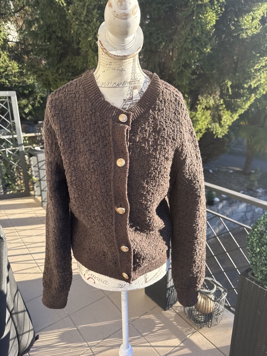 H&M Giacche: Strickjacke H&M Neu (S) – Nuovo e nell'imballaggio originale da Vezia venduto da sidu03
