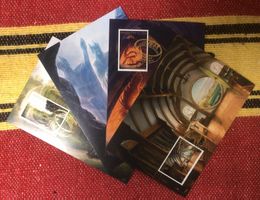 Cartes et timbres-poste John Howe