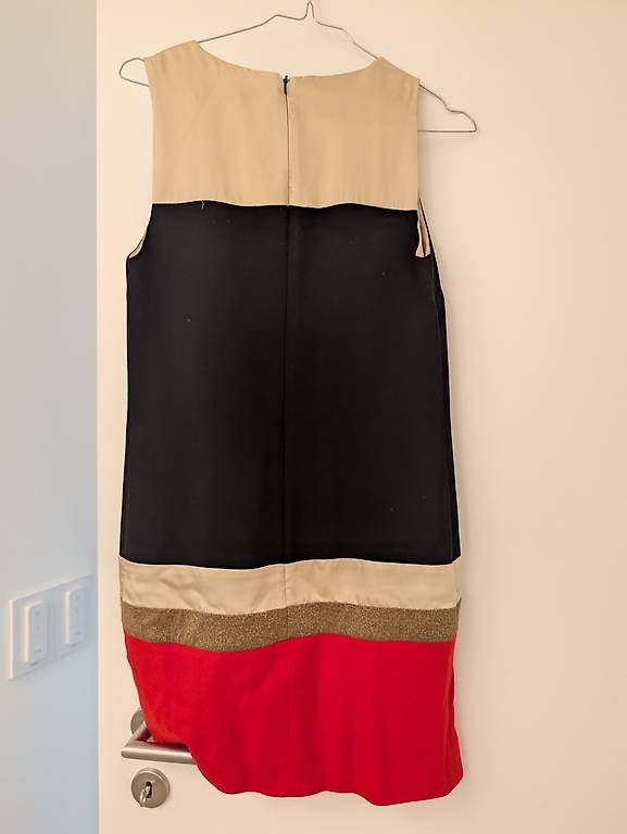 Sandro Vestiti: Robe Sandro T1 – Usato da Chêne-Bourg venduto da Cam1201 2