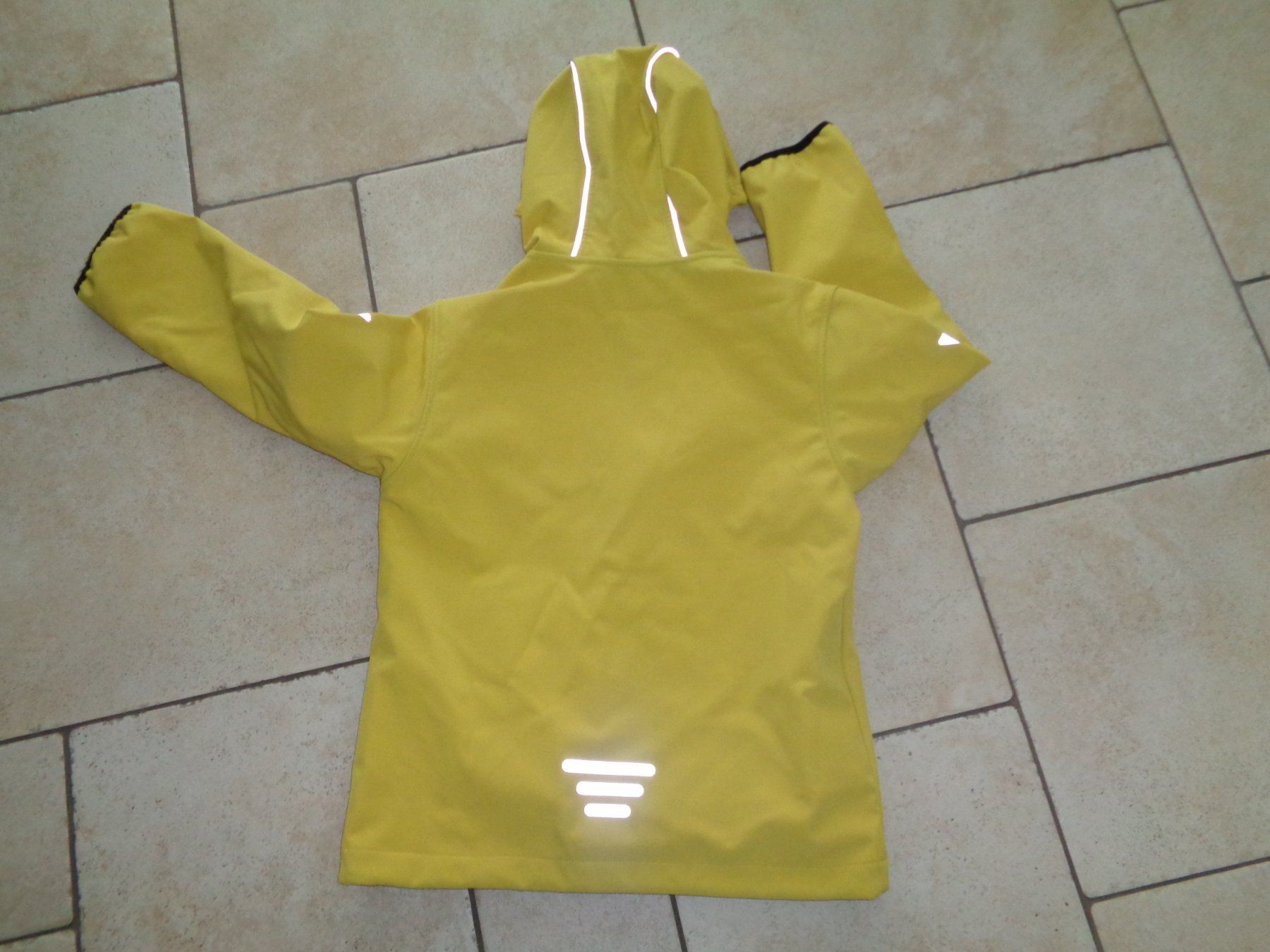 Jacken & Mäntel: Jacke  Raindrop  Grösse 128 – Gebraucht aus Kreuzlingen von Robi-2003 3