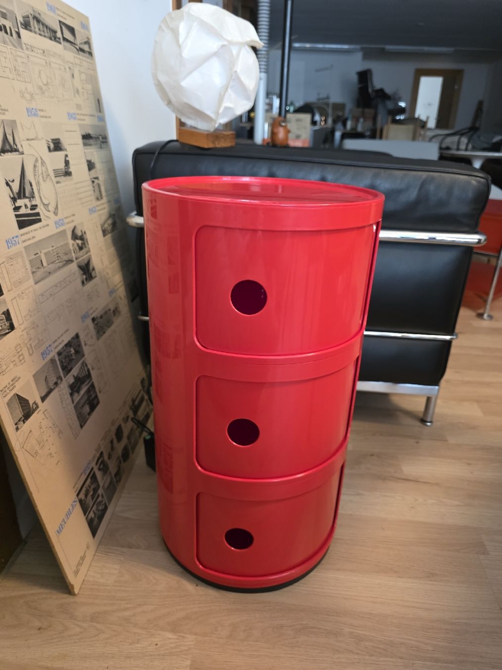 Kartell Nachttische: Designer Beistelltisch Kartell Componibili – Gebraucht aus Lichtensteig von UsedINStore
