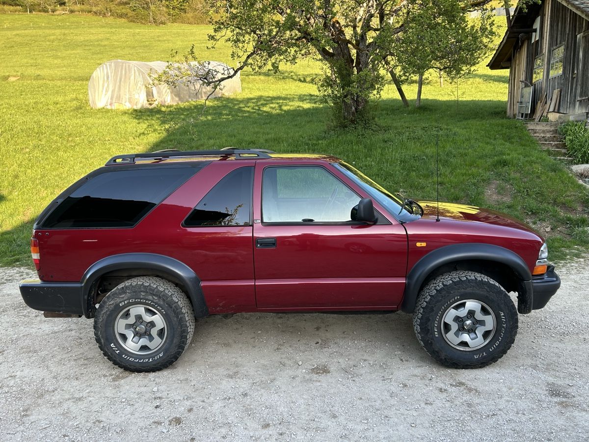 Chevrolet Automobili: Chevrolet Blazer – Usato da Tschugg venduto da gianiw 1