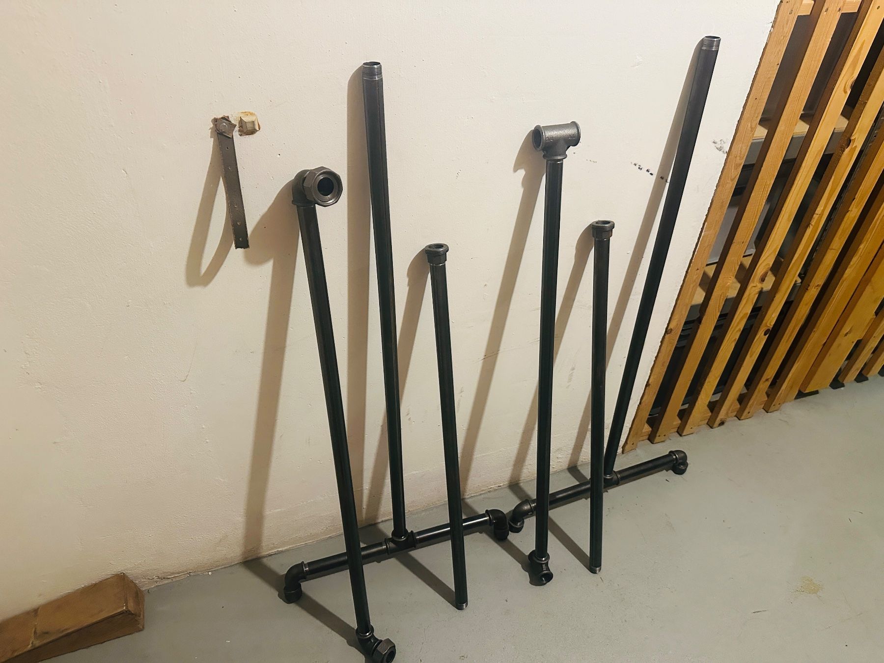 Garderobe: Kleiderstange rooem – Gebraucht aus Uster von evoluzzer 2