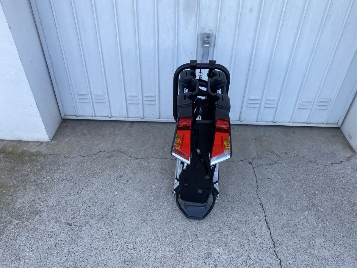 Thule Rimorchi: Thule EasyFold XT 2 Fahr­rad­trä­ger – Usato da Graben venduto da pod_5qfd 2