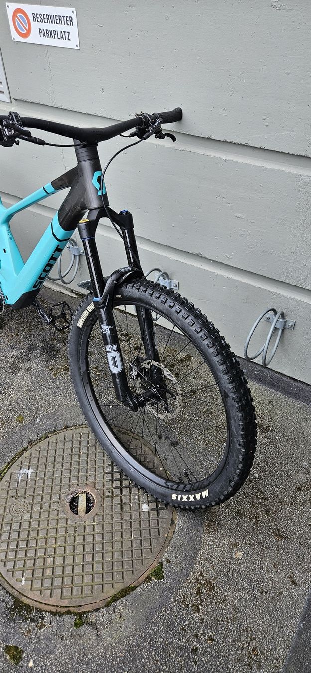 Scott Biciclette: Scott Genius 910 ST Grösse L – Usato da Attinghausen venduto da minggu01 2