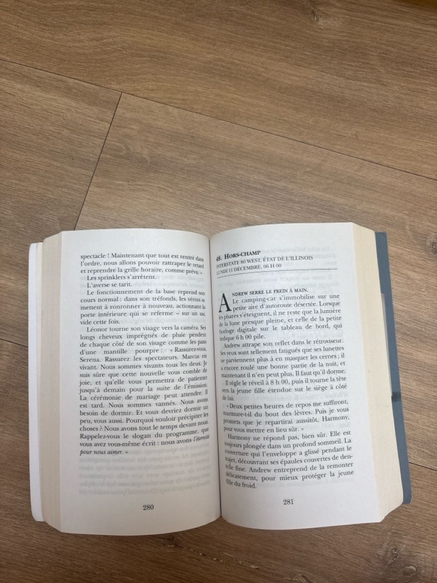 Livres: Livre Phobos 2 Victor Dixen  – D'occasion à Yverdon-les-Bains par ali_95g5 4