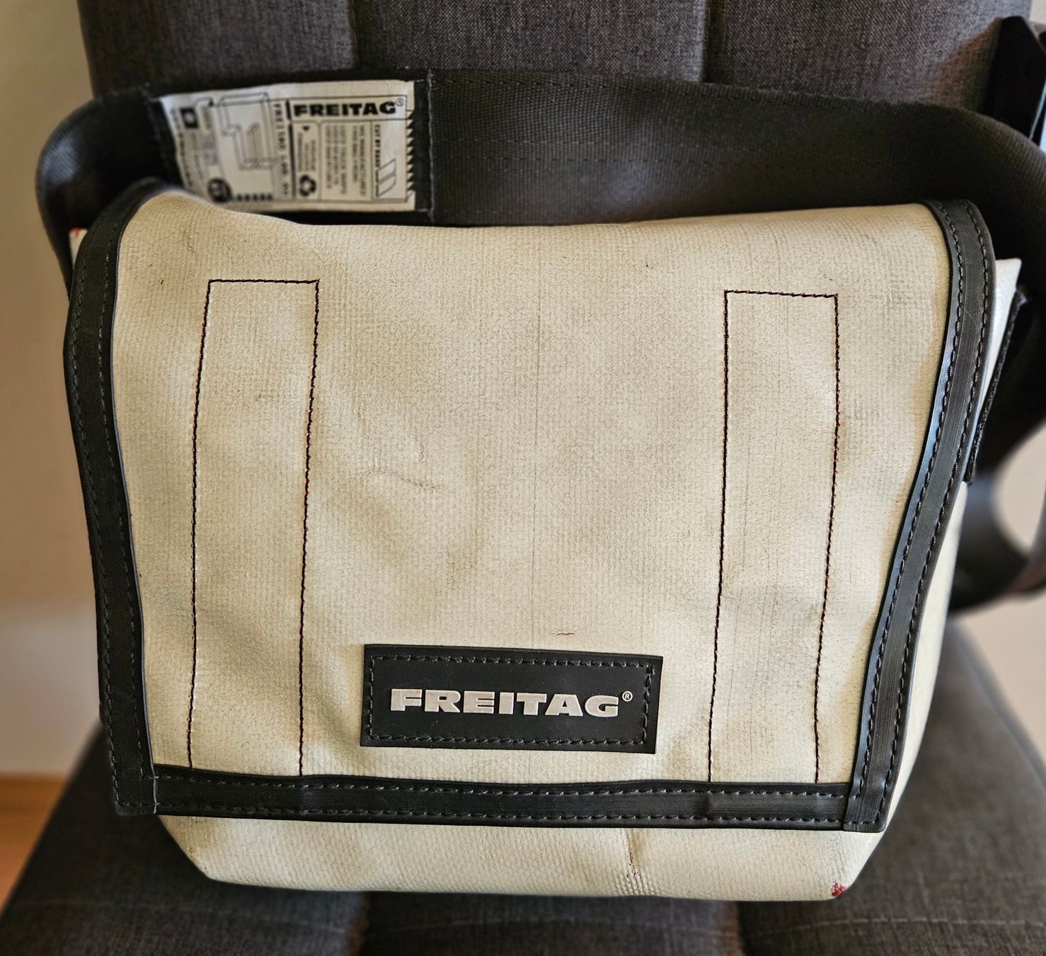 Freitag Borse: Sac Freitag F11 Lassie – Usato da Biel/Bienne venduto da 8r3ucHt
