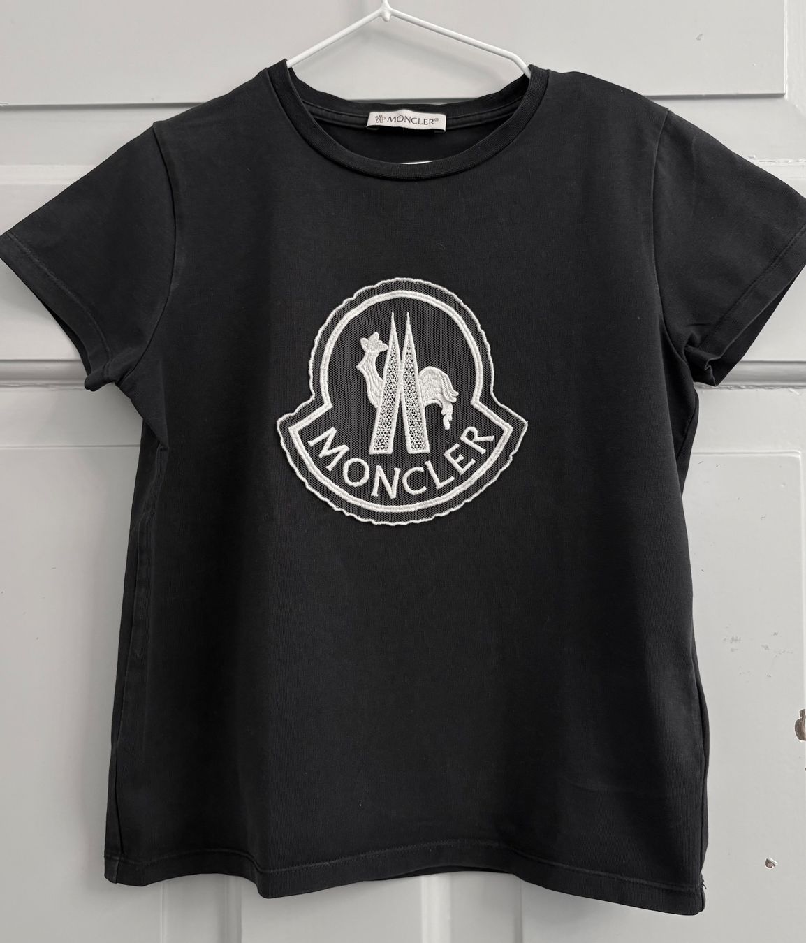 Moncler Camicette, T-shirt & Top: Moncler, T-Shirt, 128, Cotton/Elastan – Usato da Zürich venduto da Pokimoki_1