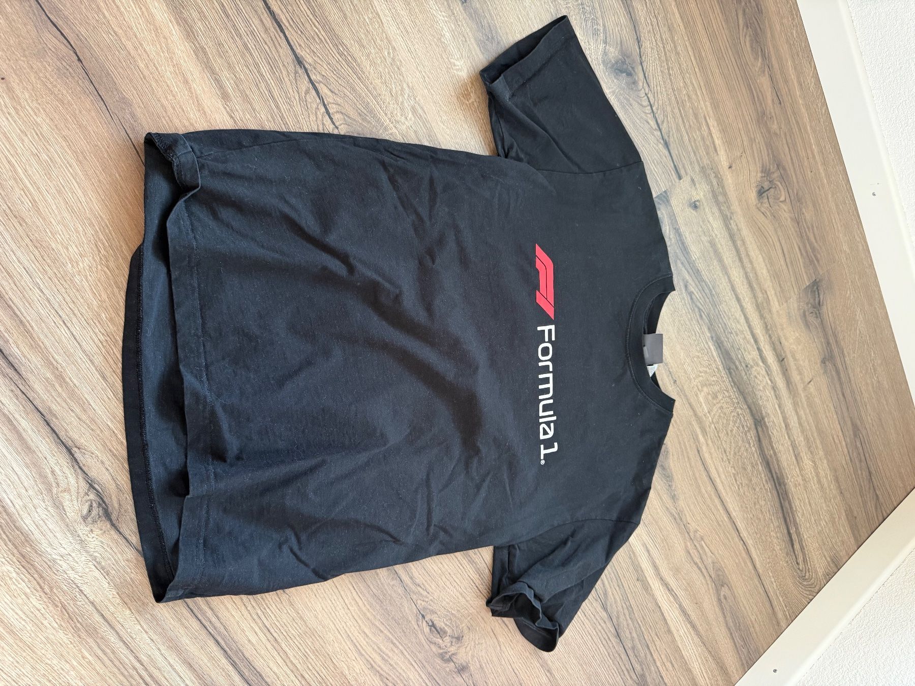 H&M T-shirts: Tshirt – D'occasion à Kallnach par Regenbogen44