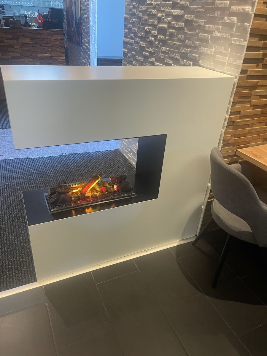 Cheminée: Kamin Dimplex Elektro mit Wasser – D'occasion à Steinhausen par LABUD 2