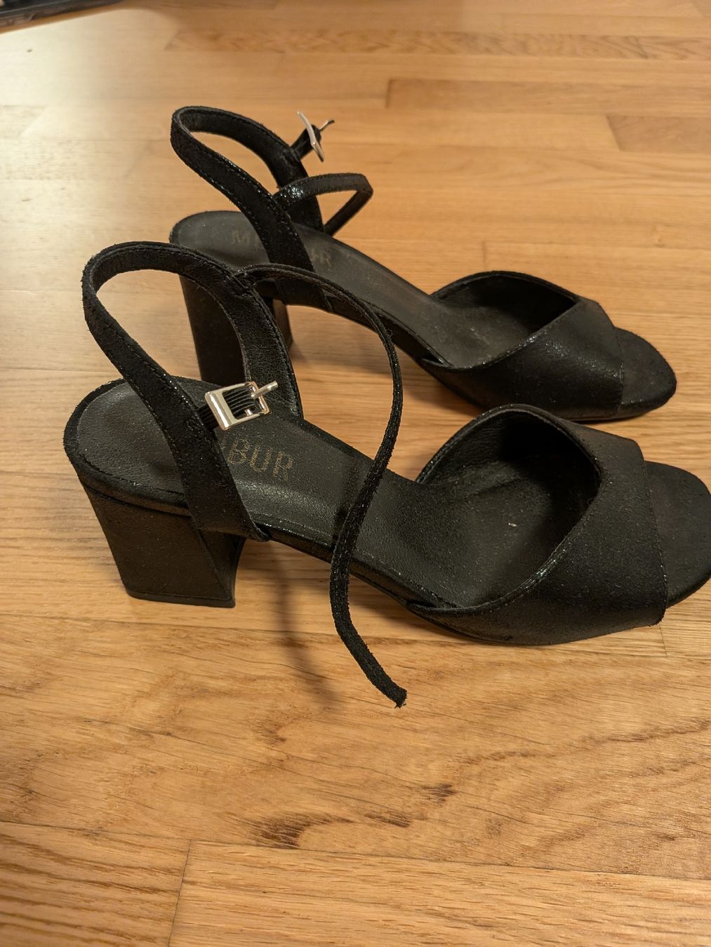 Scarpe da donna: Menbur Blockabsatz Pumps 37 – Nuovo (secondo la descrizione) da Dübendorf venduto da ivychad4 2