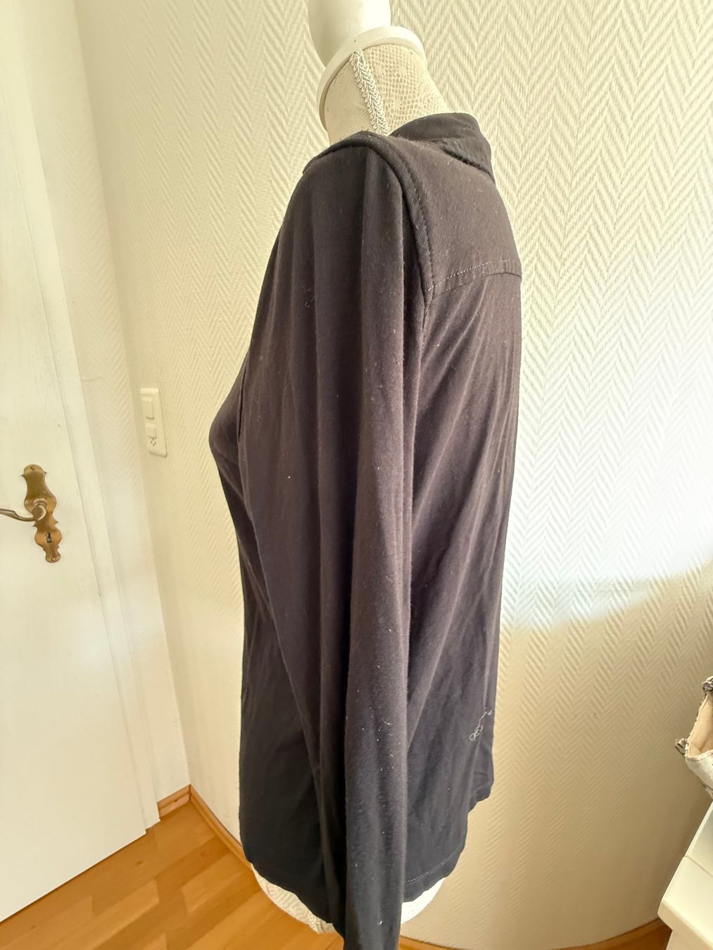 Mango Camicette: Mango Bluse Grösse M schwarz Viskose – Usato da Kirchdorf AG venduto da coco123 2