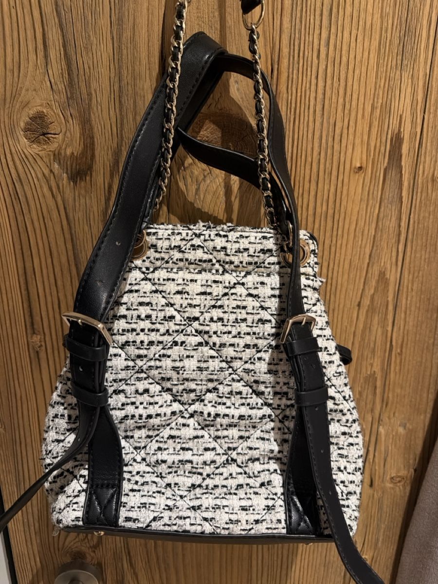 Guess Borse da donna: Sac GUESS – Nuovo (secondo la descrizione) da Crans-Montana venduto da cut_b2qt 3