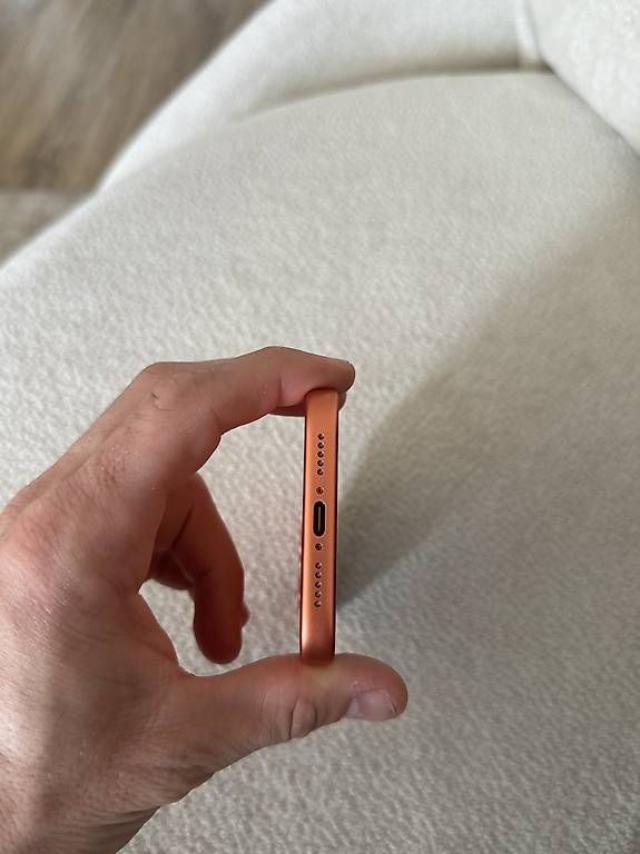 Telefoni cellulari / Smartphones: Iphone 17 Pro 512Gb Cosmic Orange – Nuovo e nell'imballaggio originale da Reinach AG venduto da Tt32056 4