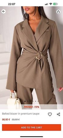 Blazer mit Gurt