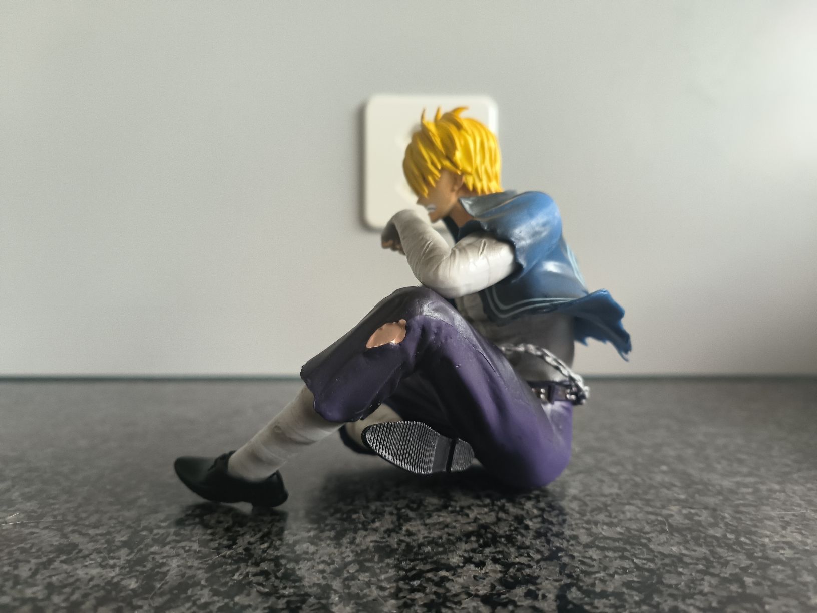 Figurines: One Piece Figur Vinsmoke Sanji – D'occasion à Emmenbrücke par Marco01334 1