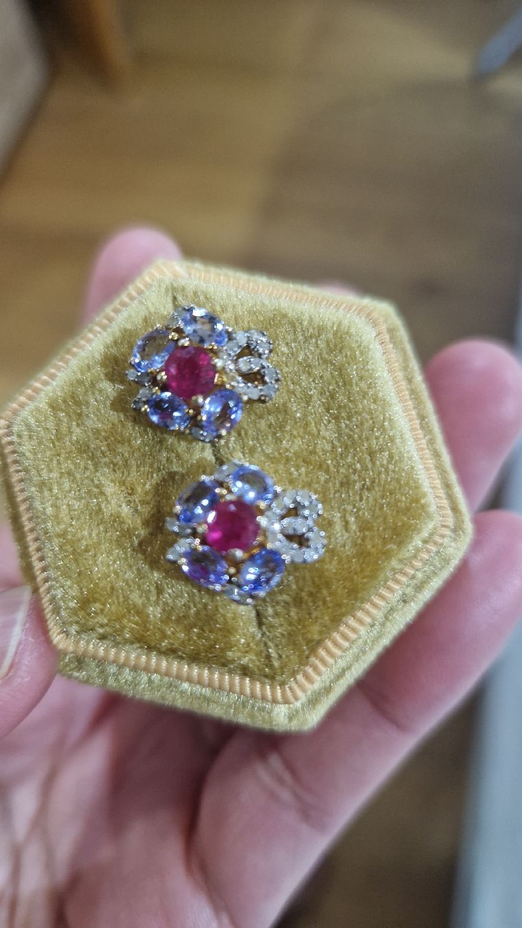 Ohrringe & -stecker: Tanzanite Diamond Earrings – Neu (gemäss Beschreibung) aus Château-d'Oex von mgj_9559