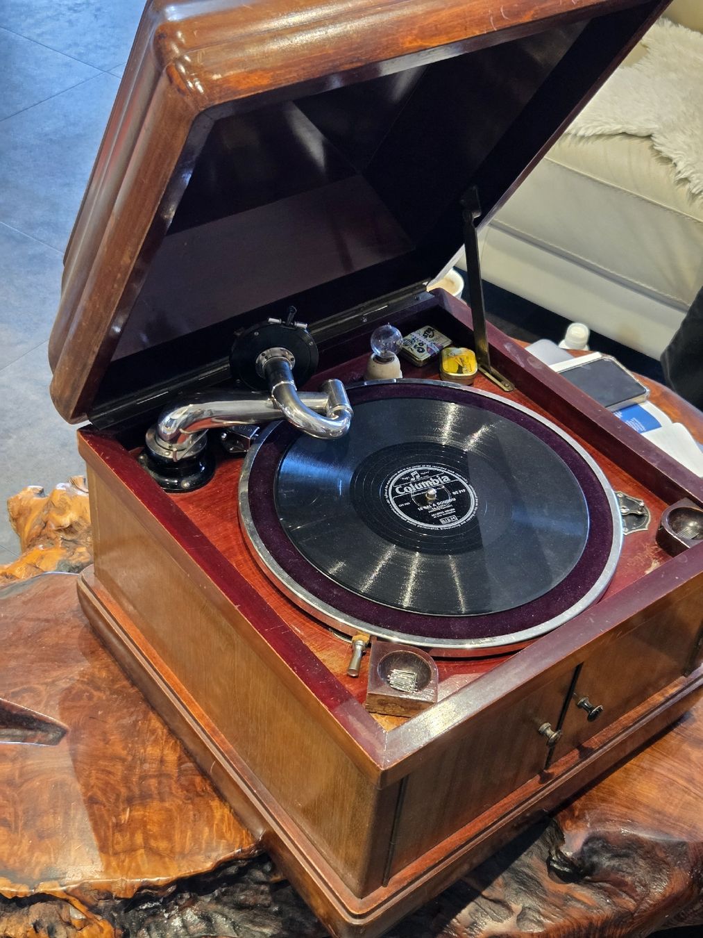 Tourne-disques: gramophone – D'occasion à collombey par Subaluna