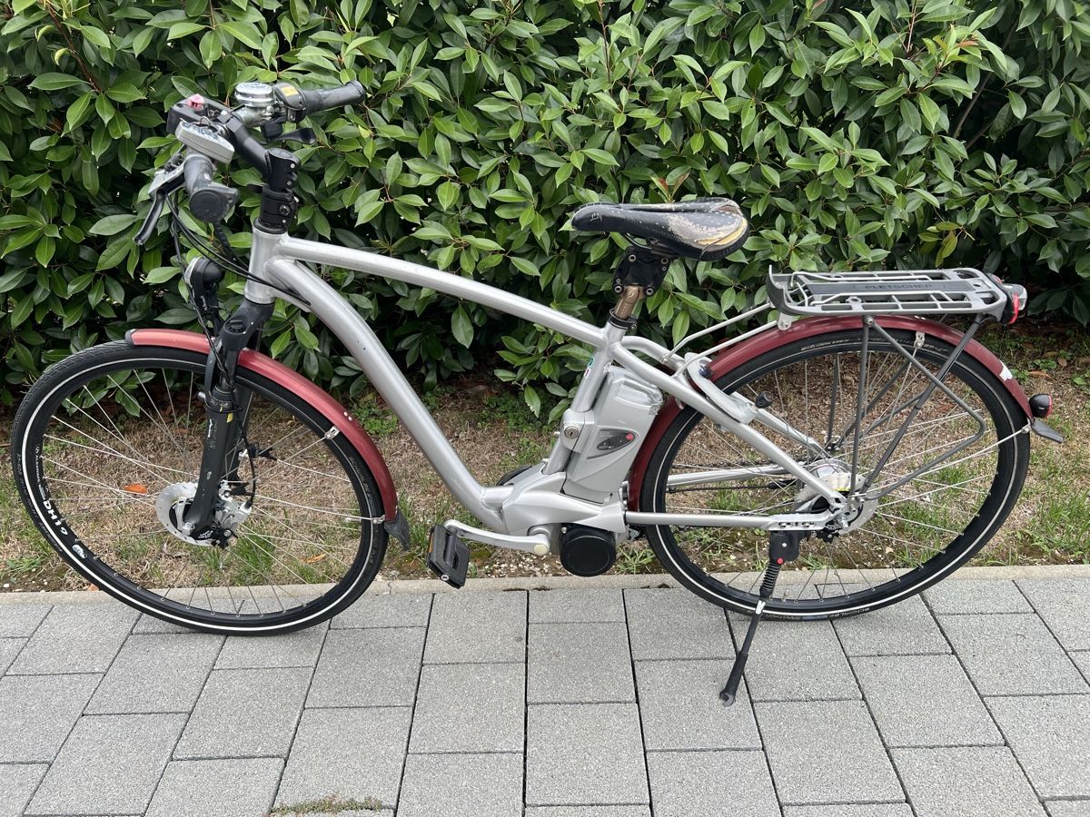 Flyer Biciclette: Flyer E-Bike T-Seri Premium 26V – Usato da Derendingen venduto da AABB 2