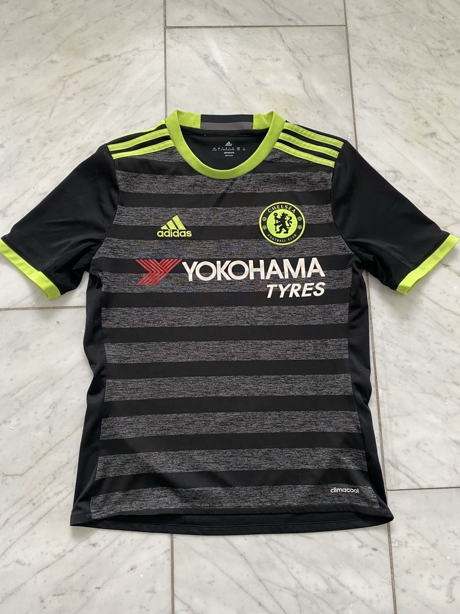 Adidas Canottiere & Pantaloni: Trikot Chelsea – Usato da bonaduz venduto da nicki073