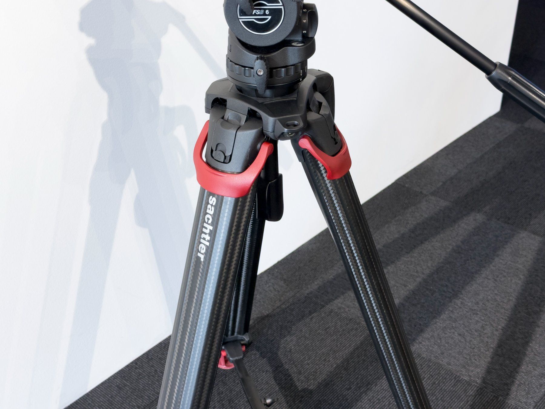 Sachtler Treppiedi & Teste: Sachtler flowtech 75 FSB 6 FT MS | Carbon Videostativ – Usato da Chur venduto da eurostile 3