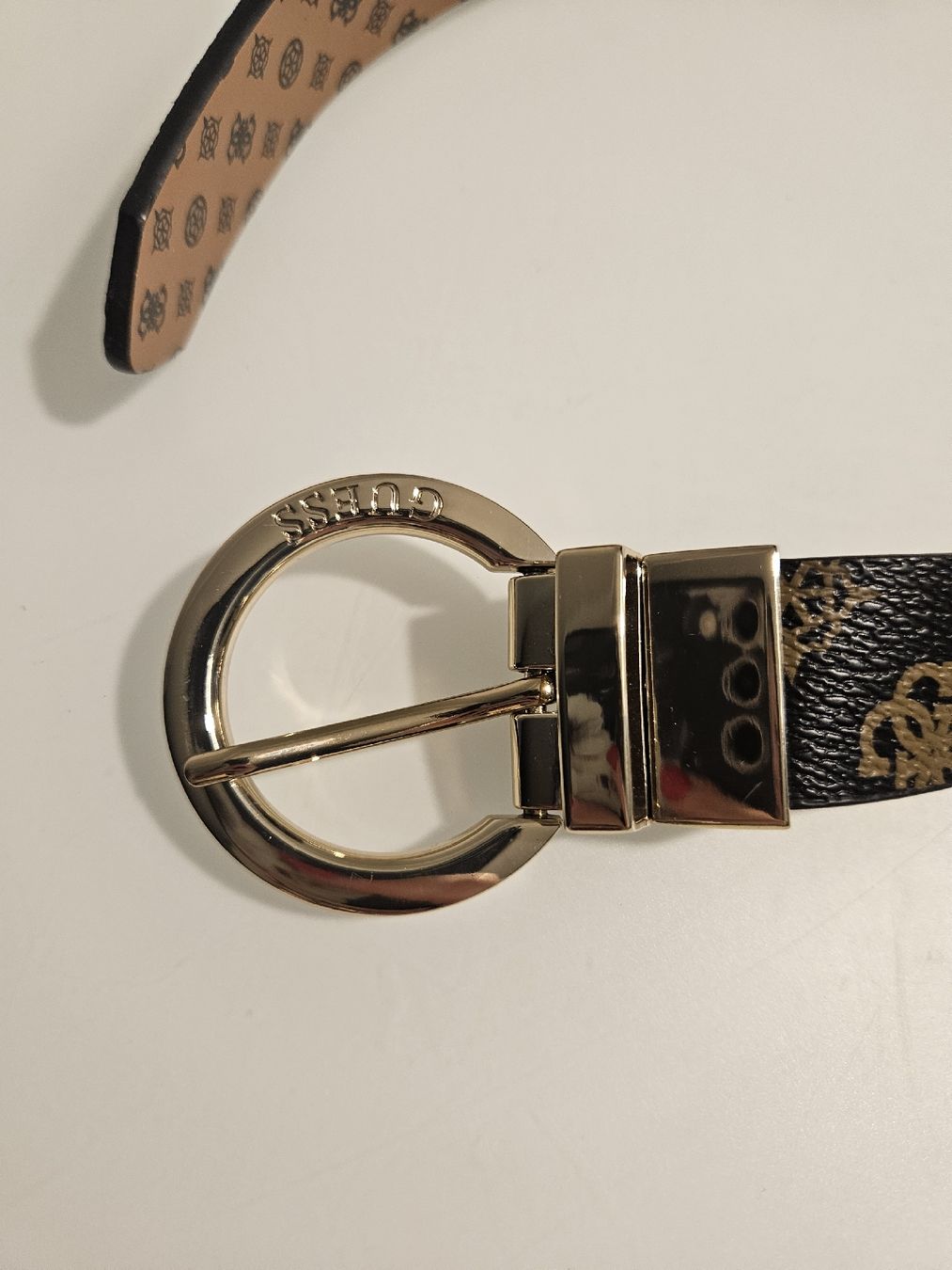 Gürtel: Guess Gürtel – Neu (gemäss Beschreibung) aus Schaffhausen von Lutka01