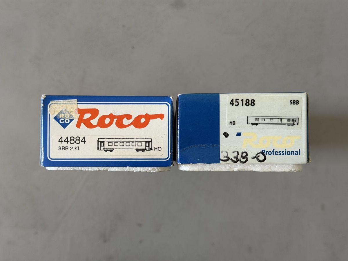 Roco Modellini di ferrovie: Roco 44884 + 45188 – Usato da Genève venduto da _Xela_ 4